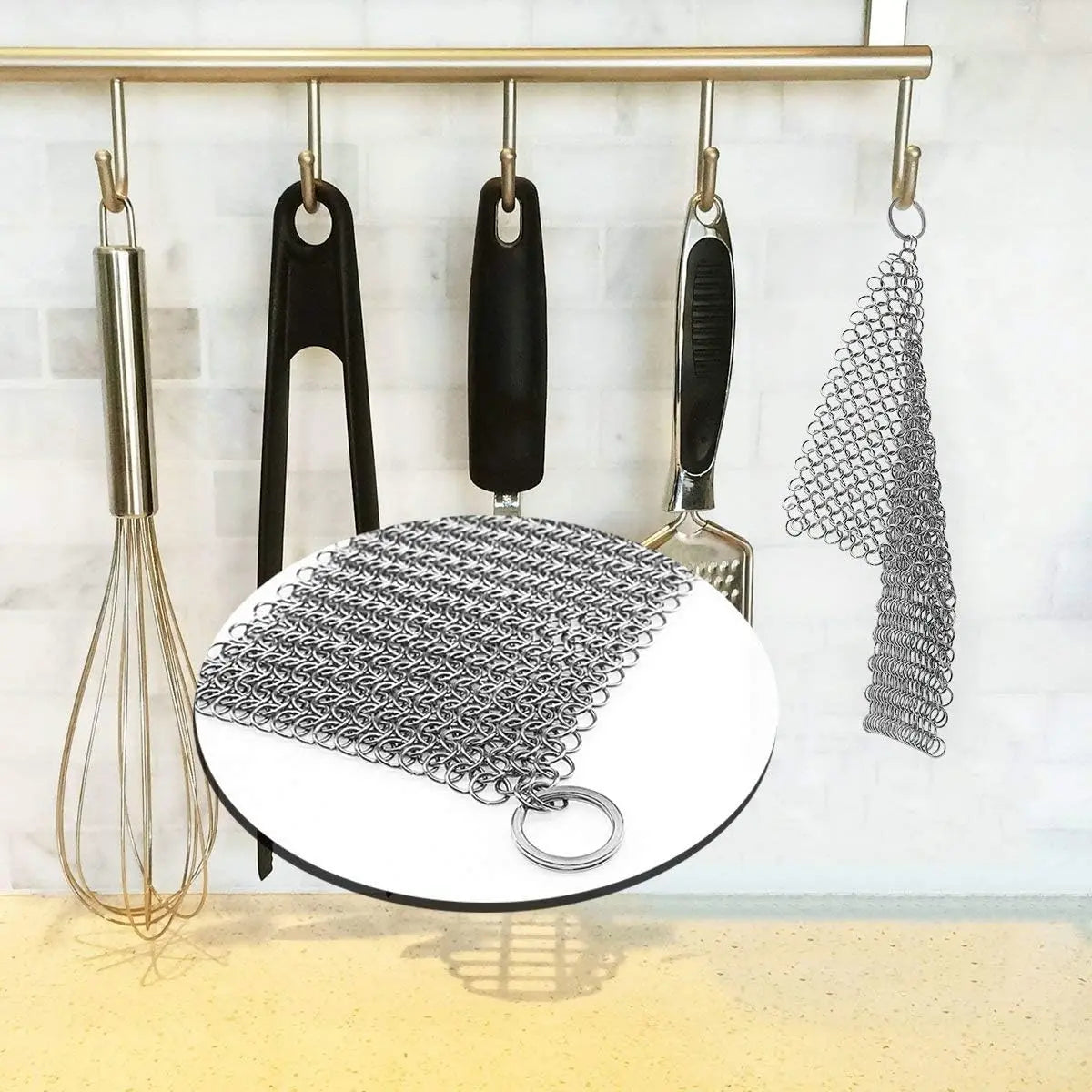 316 Stainless Steel Cast Iron Cleaner, Chainmail Scrubber, Skillet Grill Scraper with Hanging Ring Anti-Rust Made