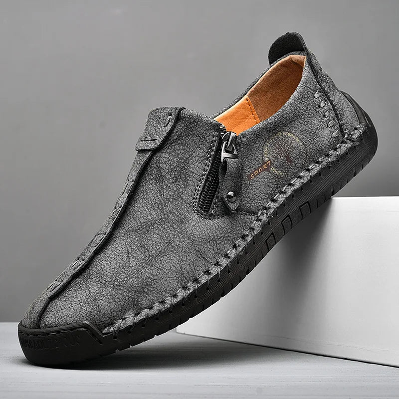 Comfortable Leather Men Shoes Casual Slip On Men Loafers Qlity Split Leather Shoes Men Flats Hot Sale Moccasins Shoes Plus Size