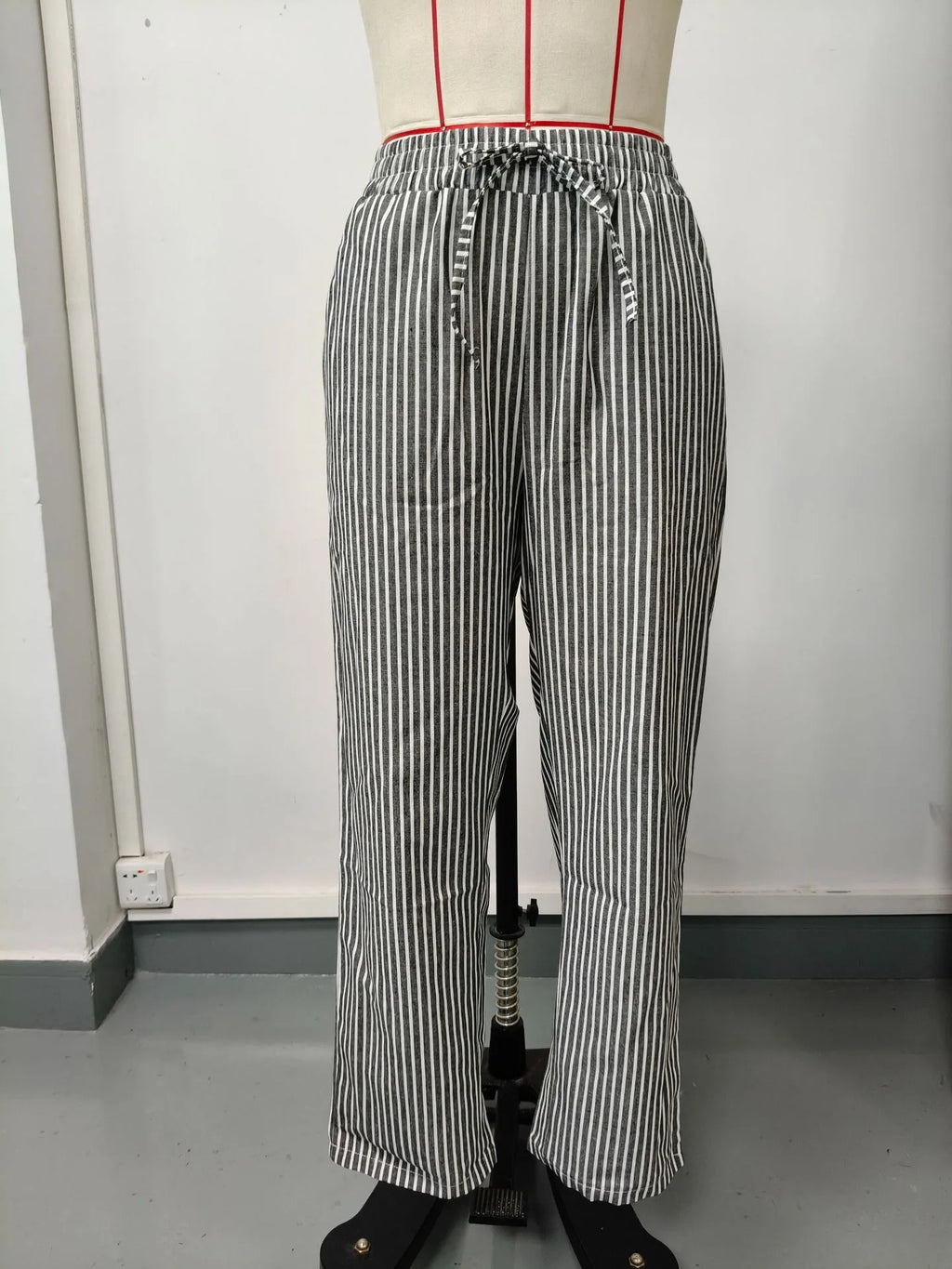 European and American Cross border Women's Summer New Fashionable Loose Stripe Printed Elastic Waist Drawstring Casual Pants